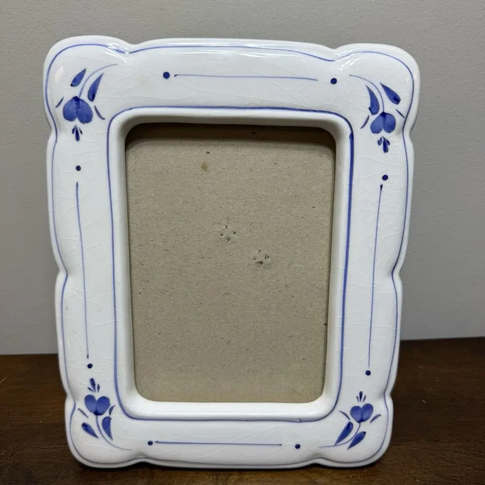 Vintage Blue White Floral Ceramic Freestanding Photo Frame 5x7 Some Crazing